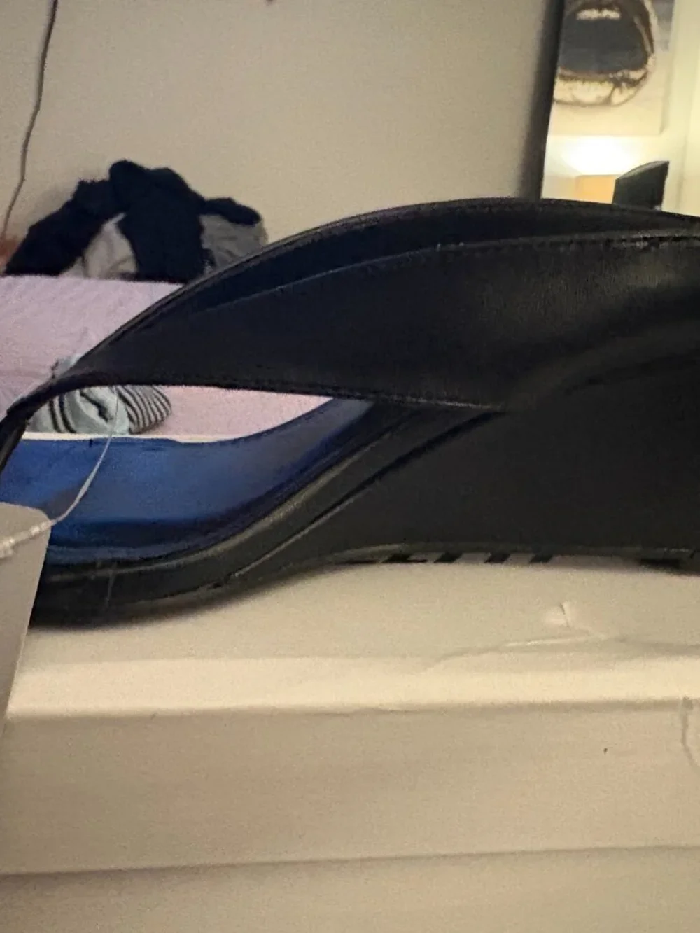 Black wedge thong sandals NWT